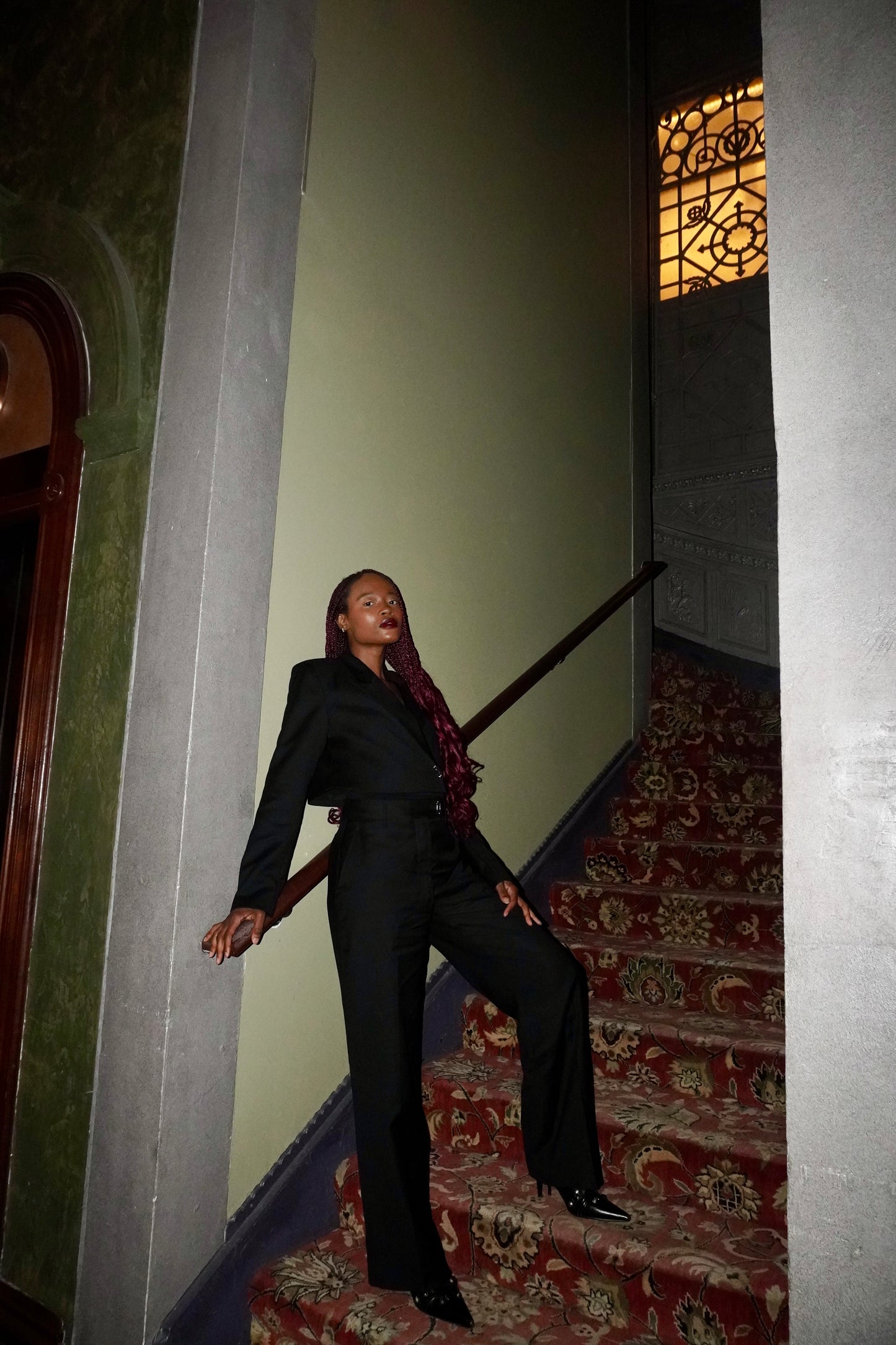 NAVY PINSTRIPE CUFFLINK BLAZER