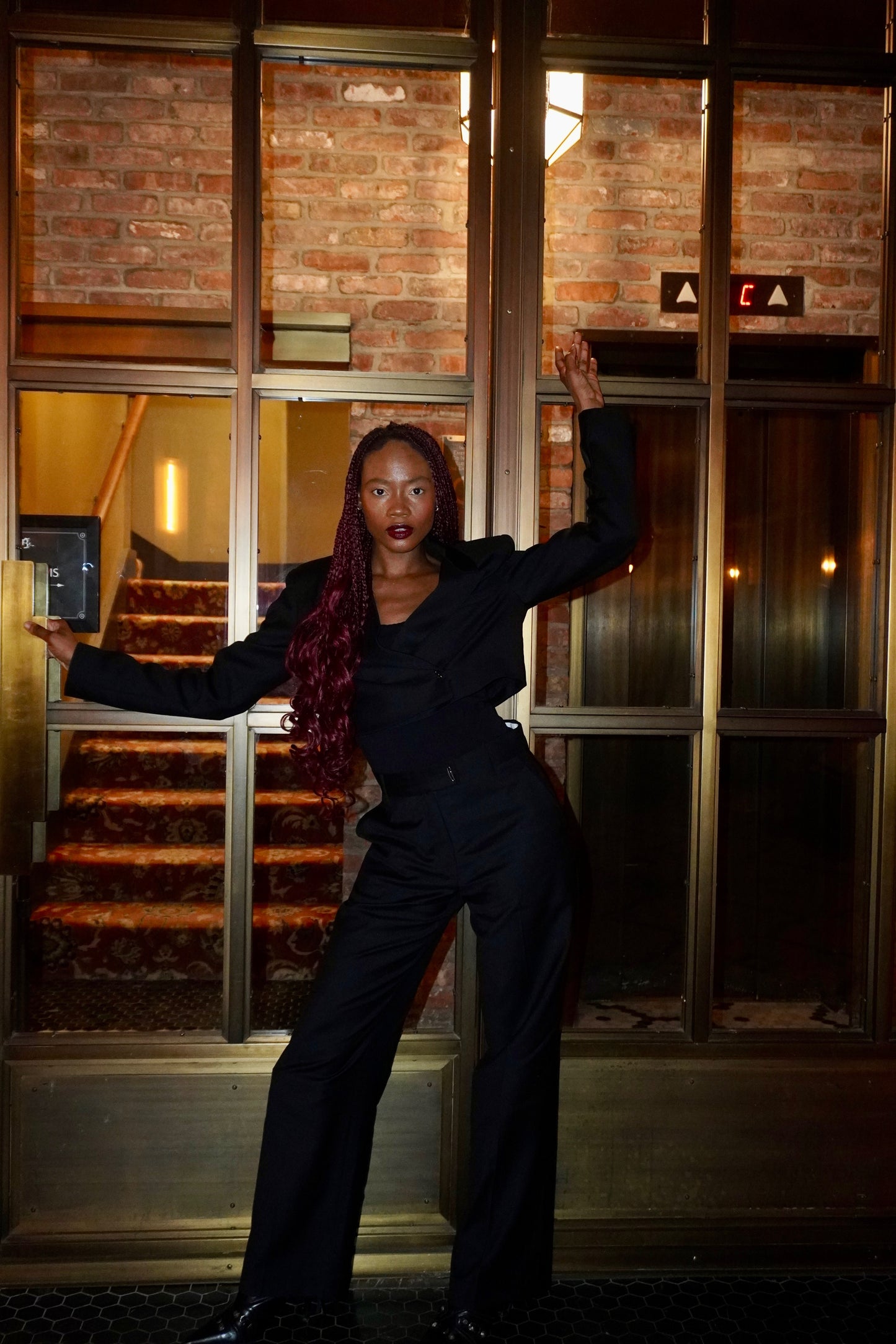 NAVY PINSTRIPE CUFFLINK BLAZER